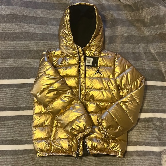 Jordan Jackets & Coats Nwt Air Jordan Metallic Gold Puffer Jacket
